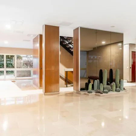 Magnifique Tour Eiffel Apartment